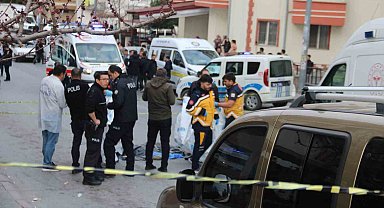 Kan donduran olayda eniştesini öldüren sanık yeniden hakim karşısında