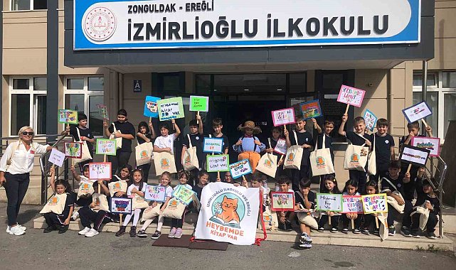 Karadeniz Ereğli'de minik okurlardan "Heybemde Kitap Var" projesi