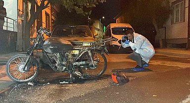 Karaman'da bir kişi iddia üzerine motosikletini yaktı