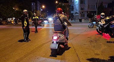 Karaman'da motosiklet denetimlerinde 387 sürücüye ceza yazıldı