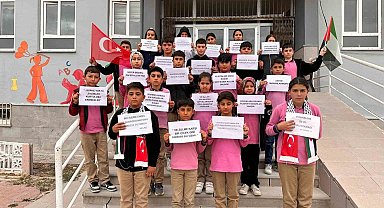 Karapınar'da küçük öğrencilerden Filistin için anlamlı etkinlik