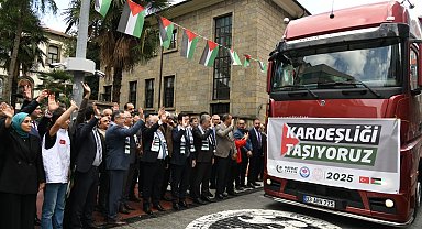 Kardeşlik tırları Trabzon'dan Gazze'ye dualarla yola çıktı