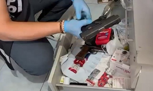Kayseri'de ruhsatsız silah operasyonu: 3 gözaltı