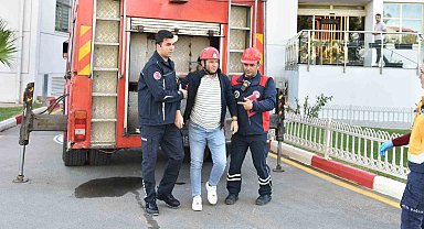 Kepez Belediyesi'nden gerçeğini aratmayan deprem tatbikatı