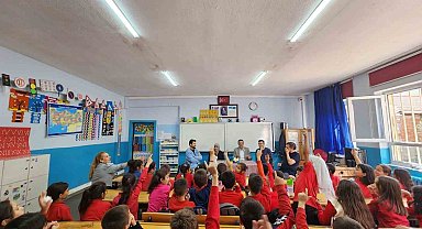 Kırkağaç'ta Muhtarlar Günü'nde anlamlı buluşma