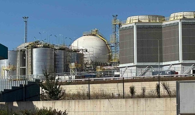 Kocaeli'de fabrikada patlama: İlk belirlemelere göre 2 işçi hayatını kaybetti