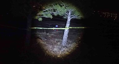 Konya'da bir kişi otomobilinin kenarında ölü bulundu