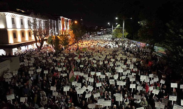 Konya'da Filistin'e destek için sessiz yürüyüş