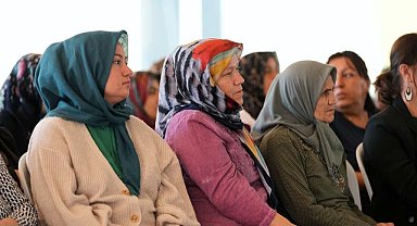 Konyaaltı'nda çiftçi kadınlar buluştu