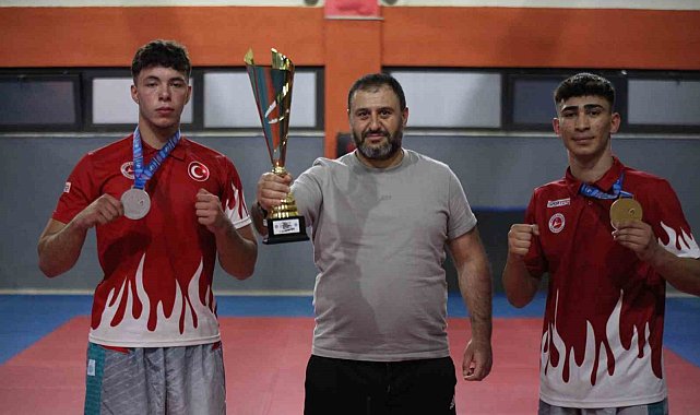 Konyalı şampiyon kick boksçuların hedefi dünya şampiyonluğu