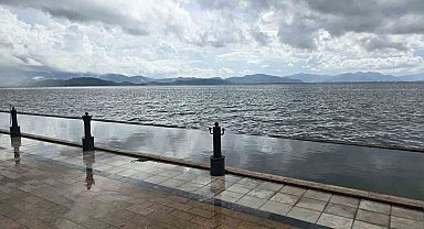 Köyceğiz Gölü yağmurdan nasibini aldı, su seviyesi yükseldi