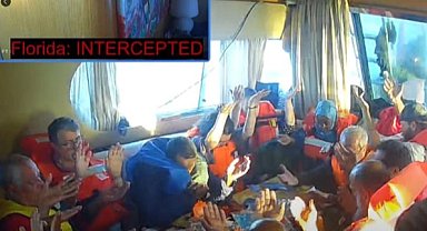 Küresel Sumud Filosu'na İsrail baskını! İsrail, Türk aktivistlerin de yer aldığı gemileri durdurdu