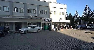 Kurtalan'da kontrolden çıkan motosiklet devrildi, 2 kişi yaralandı