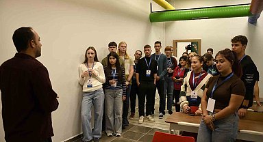 Kuşadası Kardeş Şehirler Gençlik Toplantısı başladı