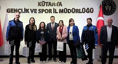 Kütahya Toplum Destekli Polislik Şube Müdürü özel öğrencilerle buluştu