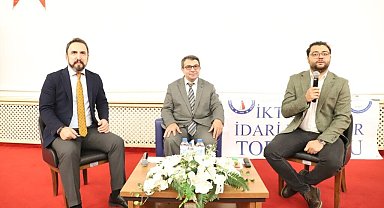 Kütahya'da "Kamuda Kariyer" söyleşisi