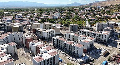 Malatya Akçadağ'da konut ve iş yeri inşaatlarında sona gelindi