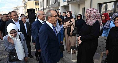 Malatya'da bin 130 konutun anahtarları hak sahiplerine teslim edildi