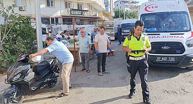 Manavgat'ta devrilen motosikletin sürücüsü yaralandı