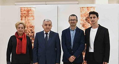 Manisa yöresinin motifleri modern tasarımla SAÜ'de buluştu