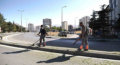 Melikgazi'de daha temiz ve düzenli bir ilçe için genel sonbahar temizliği başladı