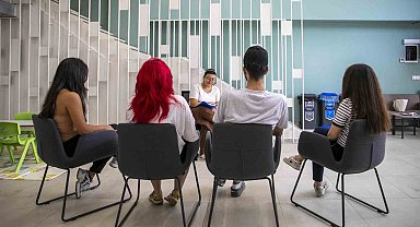 Mersin'de MERCİ merkezlerinden öğrencilere psikolojik destek