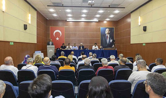 Mersin'de muhtarlarla istişare toplantısı düzenlendi