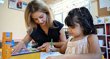 Mersin'de otizmli çocuklara 12 bini aşkın ücretsiz seans desteği