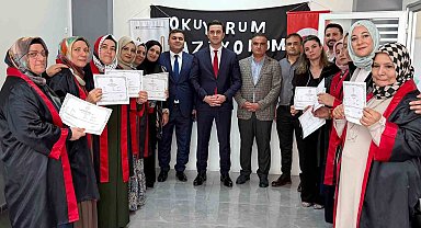 Midyat'ta okuma yazma kursunu tamamlayan kursiyerlere sertifika verildi