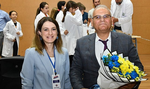 Minik öğrenciler yavru köpeklerin kalp atışını dinledi