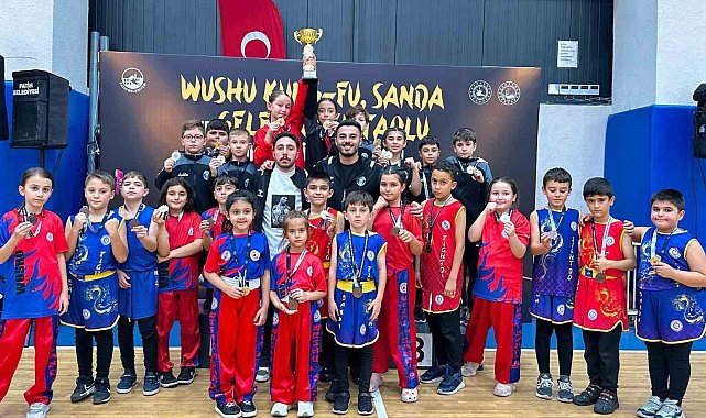 Minikler 3 yıl üst üste İstanbul şampiyonu oldu