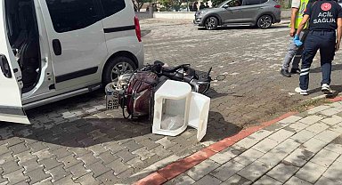 Motosikletle hafif ticari araç çarpıştı: 1 yaralı