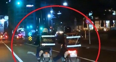 Motosikletlerinin tehlikeli yardımlaşması