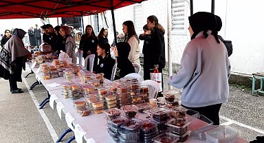 Mudurnu İmam Hatip Lisesi öğrencilerinden Gazze'ye anlamlı destek: 70 bin lira toplandı