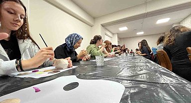Muğla'da gençlerden yurt öğrencilerine seramik atölyesi
