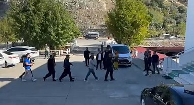 Muğla'da tefecilik operasyonu, gözaltına alınan 5 kişi adliyeye sevk edildi