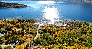 Nemrut'ta kartpostallık sonbahar manzaraları