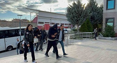 Nevşehir'de rüşvet ve usulsüzlük operasyonunda 17 kişi tutuklandı