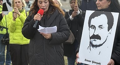 NSU kurbanlarının çocukları 150 bini aşkın imzayı Alman Meclisine teslim etti