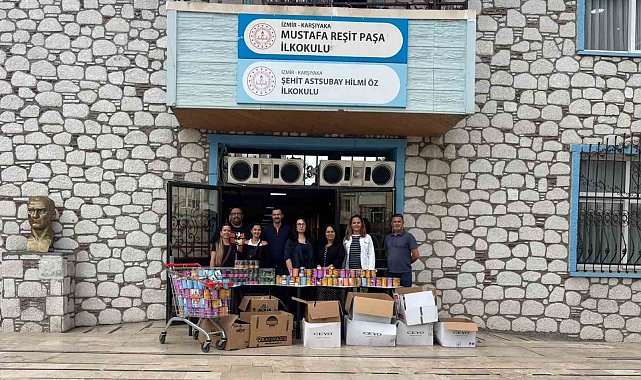 Öğrenciler, tedavi gören kediler için 2 bin kutu mama topladı