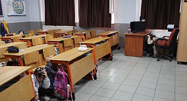 Öğrencilere afet bilinci eğitimi