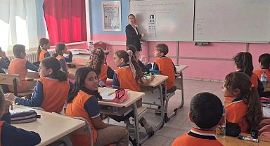 Öğrencilere göz taraması yapıldı