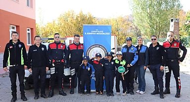 Öğrencilere polislik mesleği anlatıldı