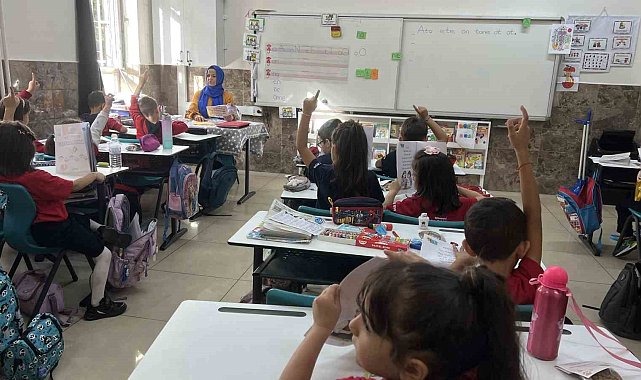 Okuldan uzaklaşan çocuklara dikkat