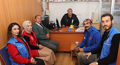 Oltu Gençlik Merkezi'nden Gazeteci Dursun Murat Aydın'a anlamlı ziyaret