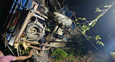 Ordu'da uçuruma yuvarlanan patpatın altında kalan sürücü hayatını kaybetti