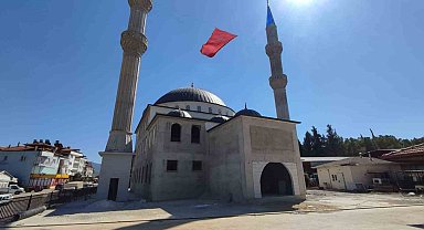 Osmanlı mimarisinin izlerini taşıyan caminin yüzde 80'ni tamamlandı