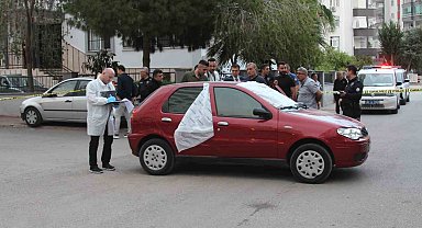 Otomobilde sır ölüm: Darp izlerine rastlandı