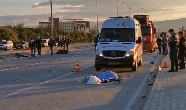 Otomobille motosiklet çarpıştı: 1 ölü, 3 yaralı