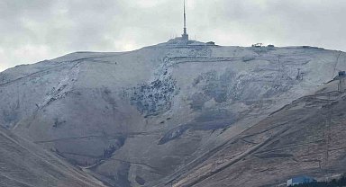 Palandöken bir kez daha beyaza büründü